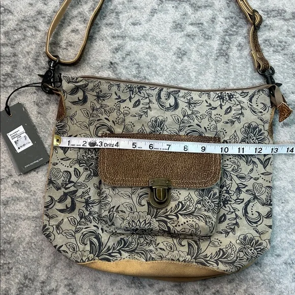 MYRA DOYAN FLORAL CANVAS AND LEATHER ACCENT CROSSBODY BUCKET BAG NWT - Picture 12 of 16